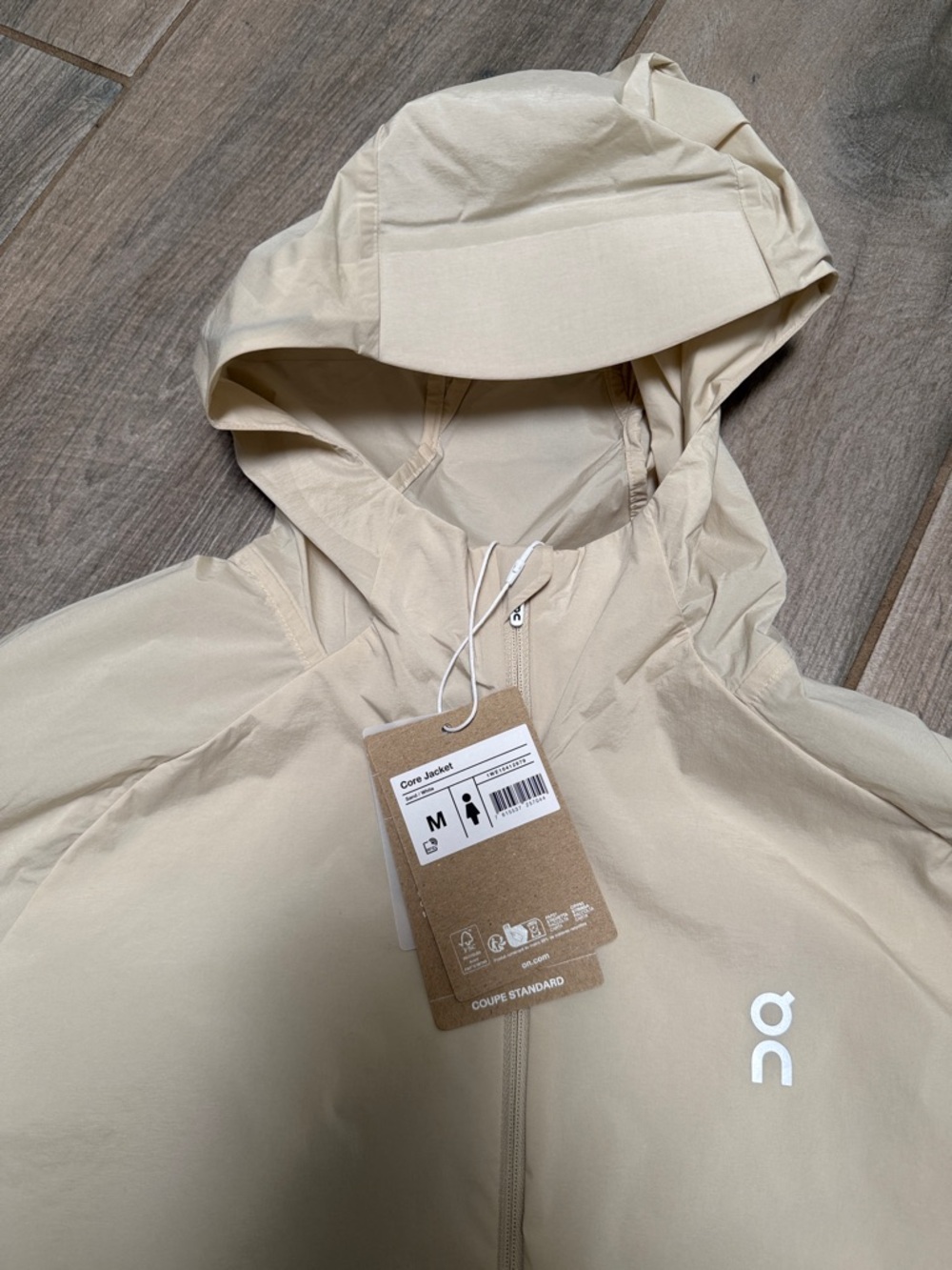 Core Jacket - Picture 6 of 6